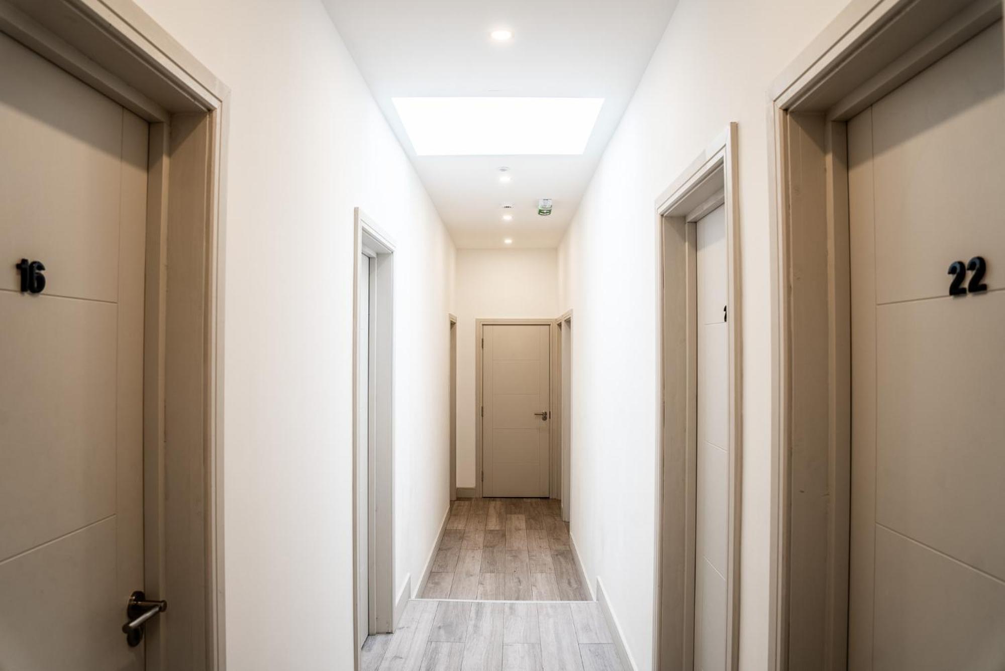 Luxury Studio Apartment In Sutton, London Sutton  Buitenkant foto