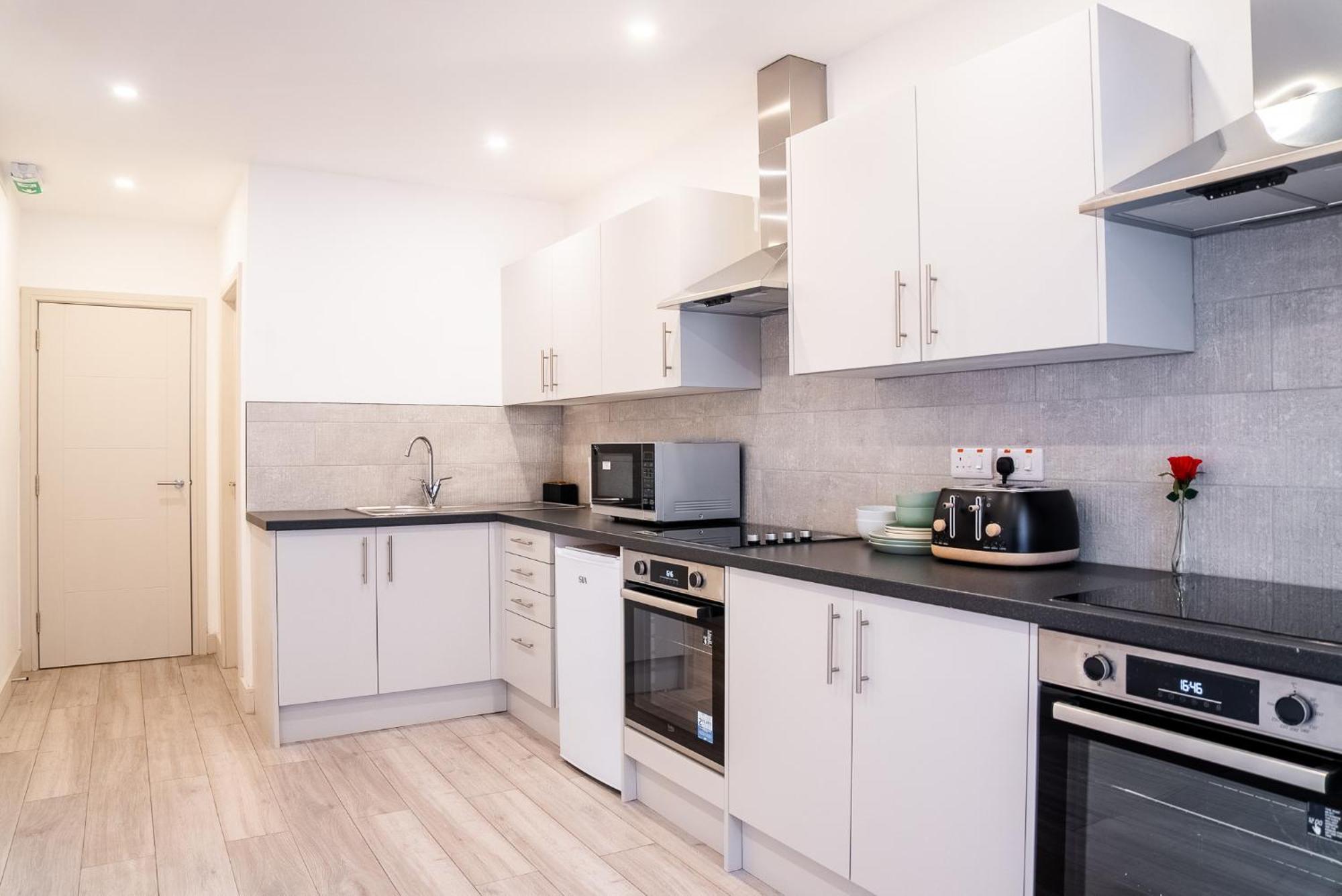 Luxury Studio Apartment In Sutton, London Sutton  Buitenkant foto